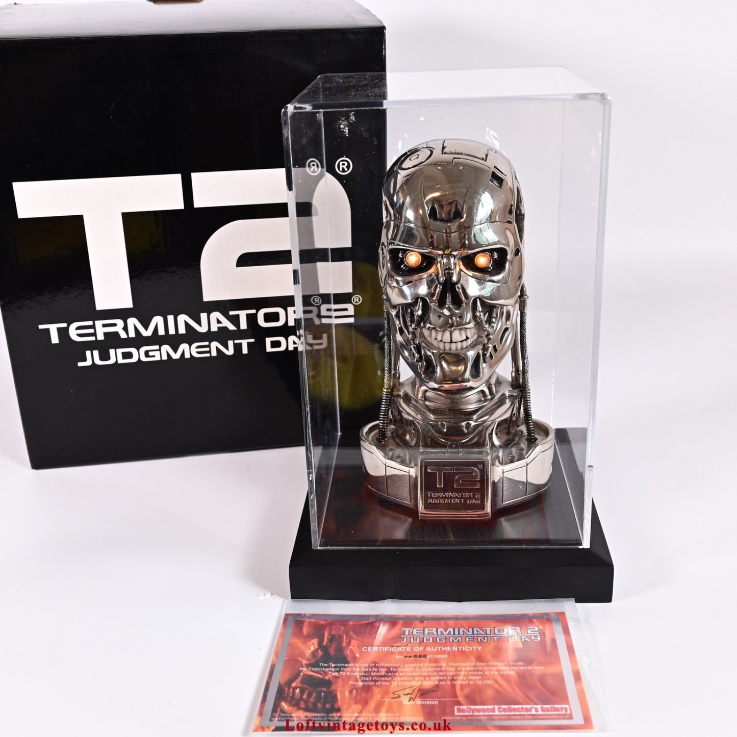 Terminator 2 Endoskull Bust by Hollywood Colllector's Gallery