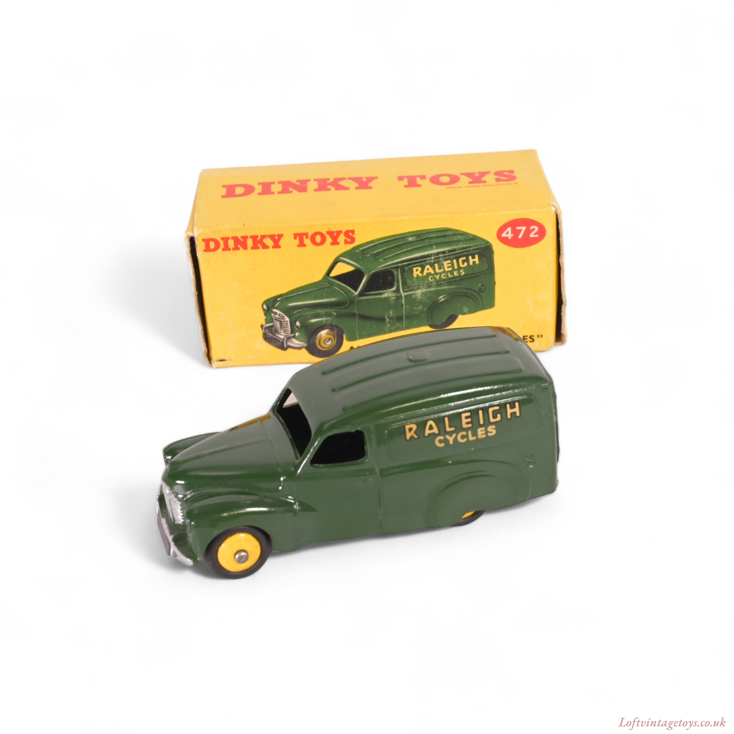 Dinky Toys 472 Austin "Raleigh Cycles" Van