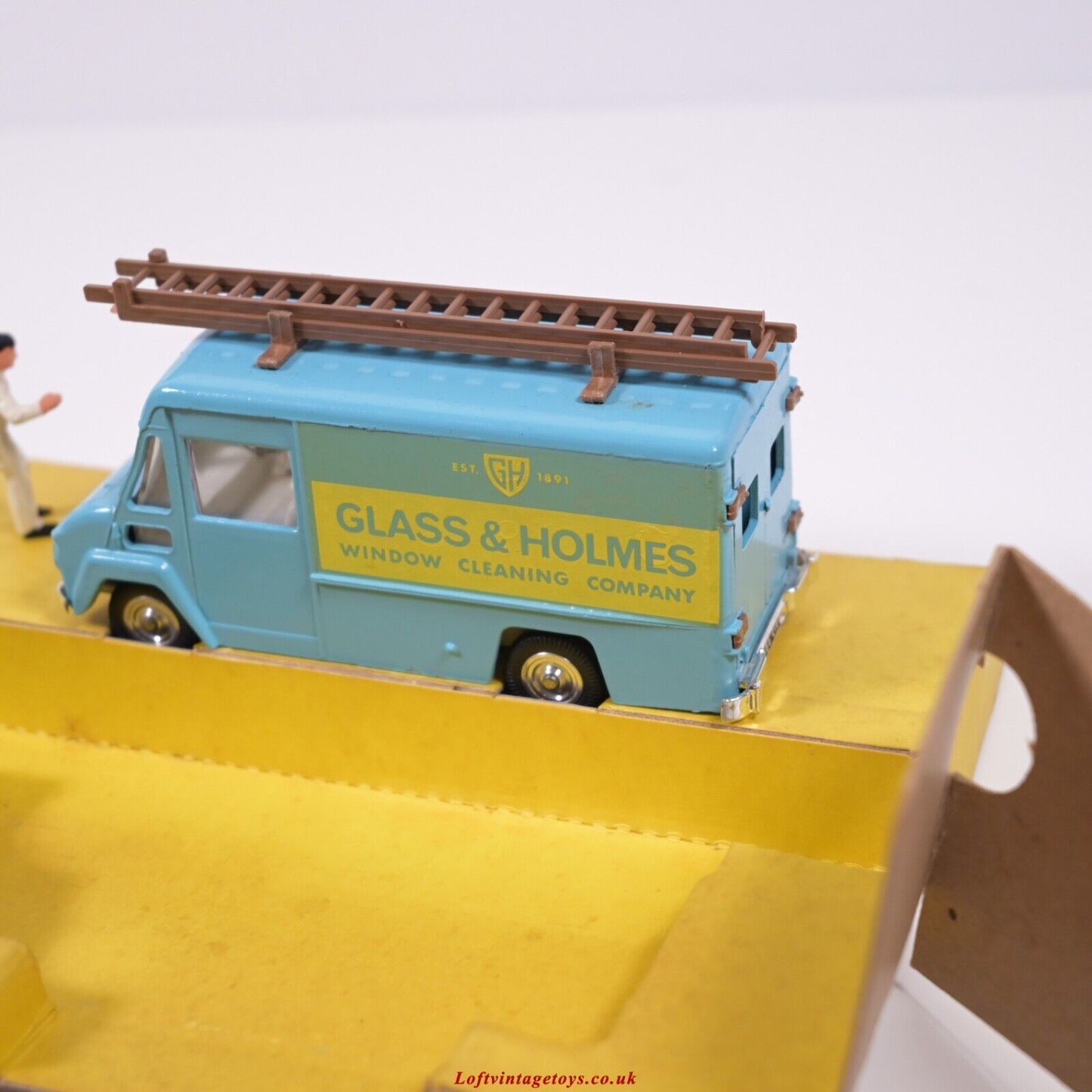 Triang Spot-On 315 Commer Window Cleaners Van "Glass & Holmes"
