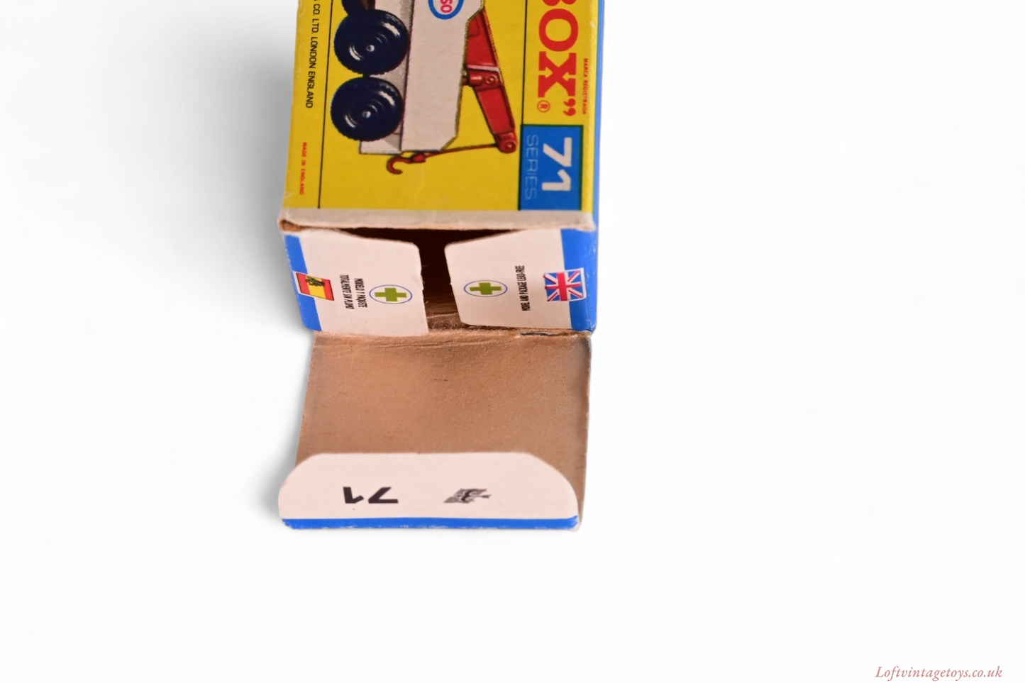 Matchbox No. 71c Esso Heavy Wreck Truck - Rare Amber Windows