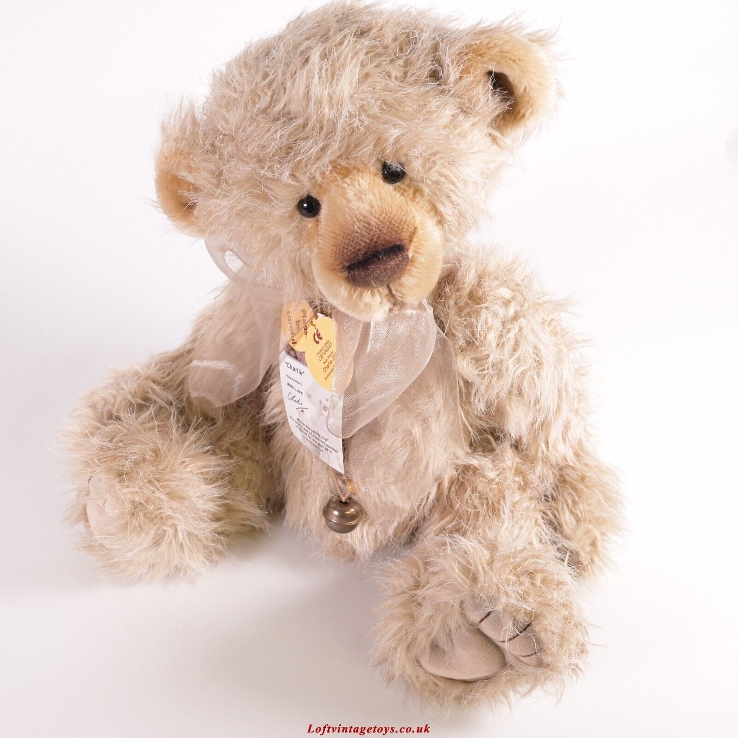 Charlie Bears 2010 Year Bear 'Hug Number 2'