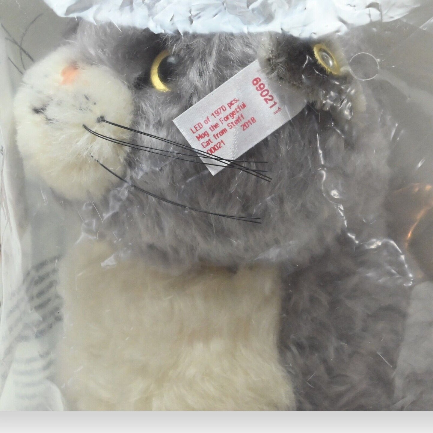 Steiff Mog The Forgetful Cat Limited Edition - 690211