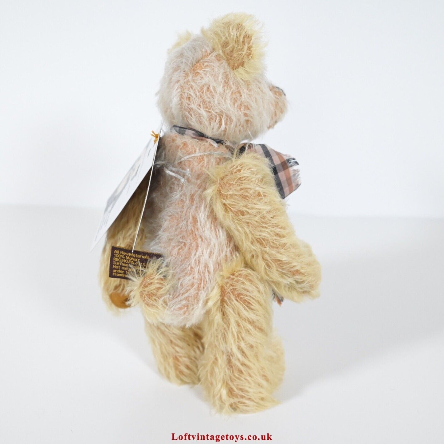 Charlie Bears Isabelle Collection Felicity Teddy Bear - SJ 4385