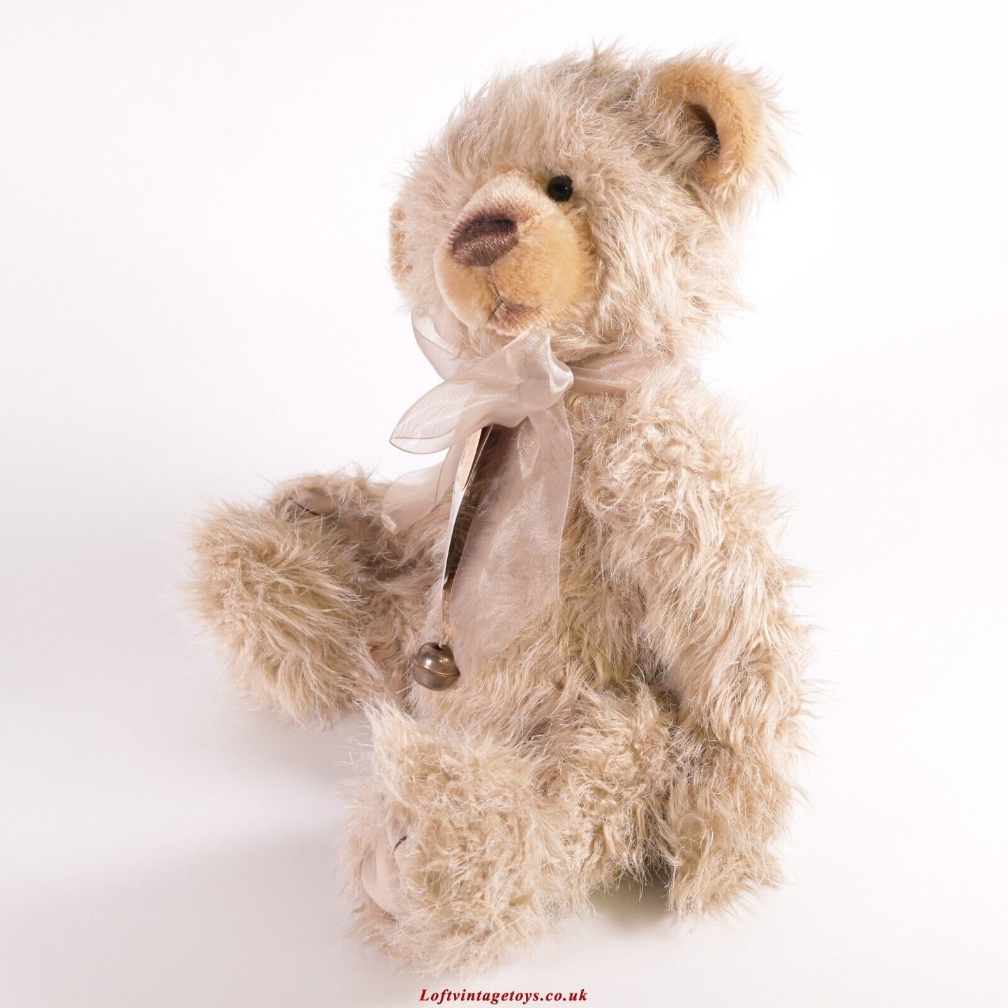Charlie Bears 2010 Year Bear 'Hug Number 2'