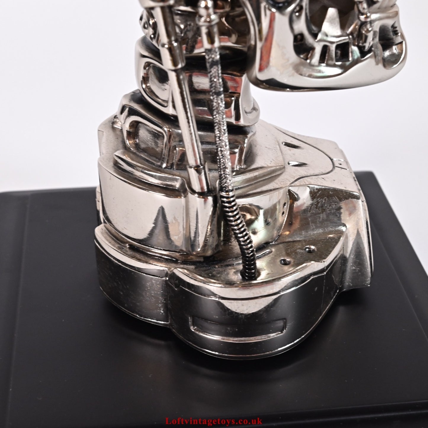 Terminator 2 Endoskull Bust by Hollywood Colllector's Gallery