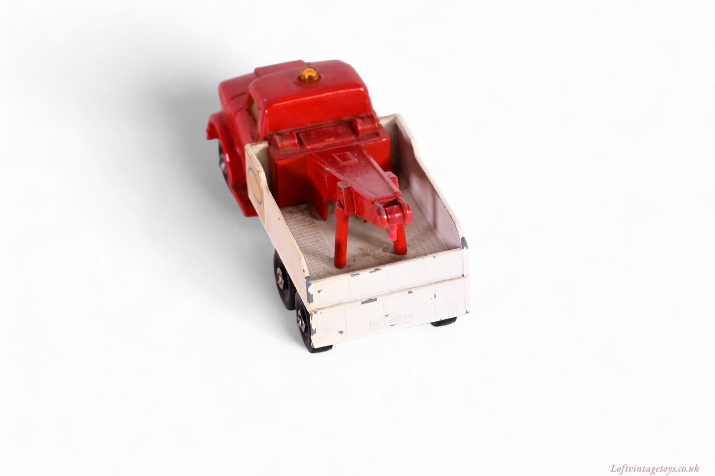 Matchbox No. 71c Esso Heavy Wreck Truck - Rare Amber Windows