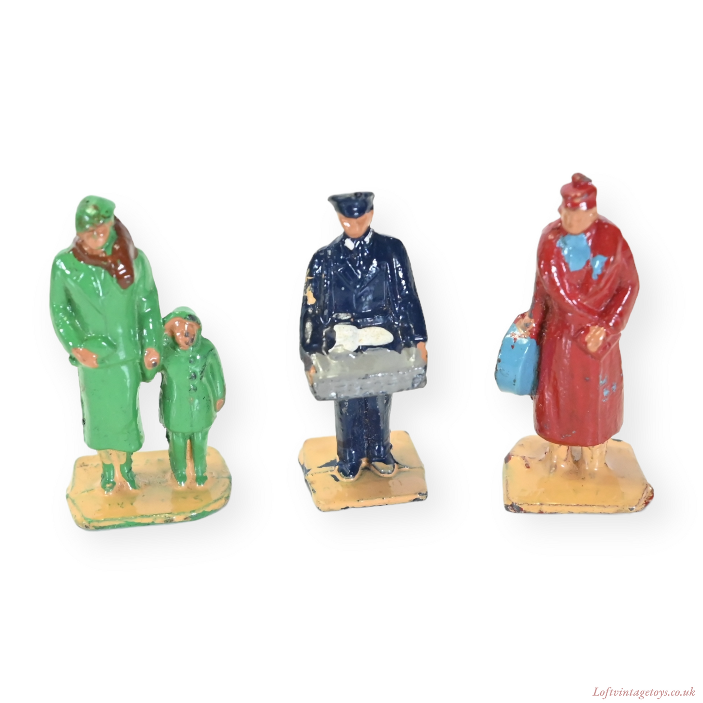 Dinky Toys No. 3 Set Passengers (O Gauge) With Box