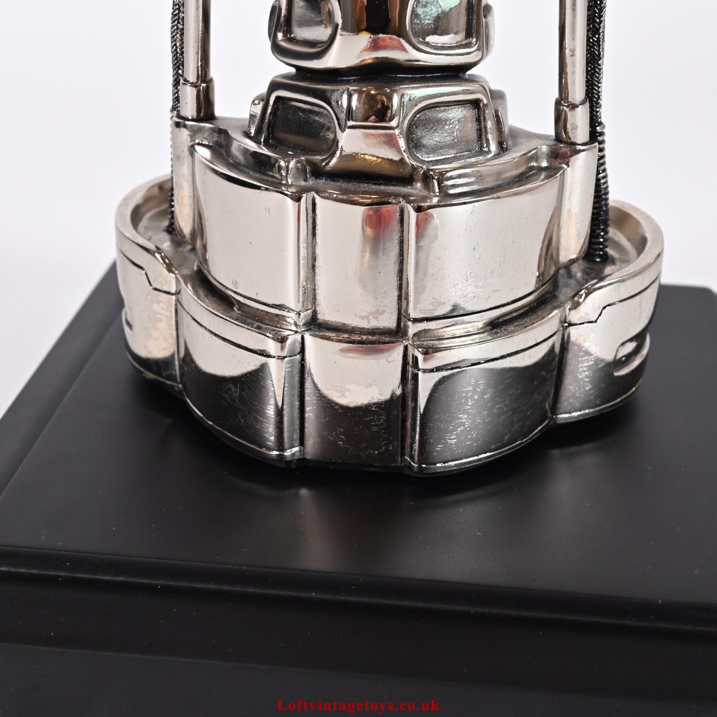 Terminator 2 Endoskull Bust by Hollywood Colllector's Gallery