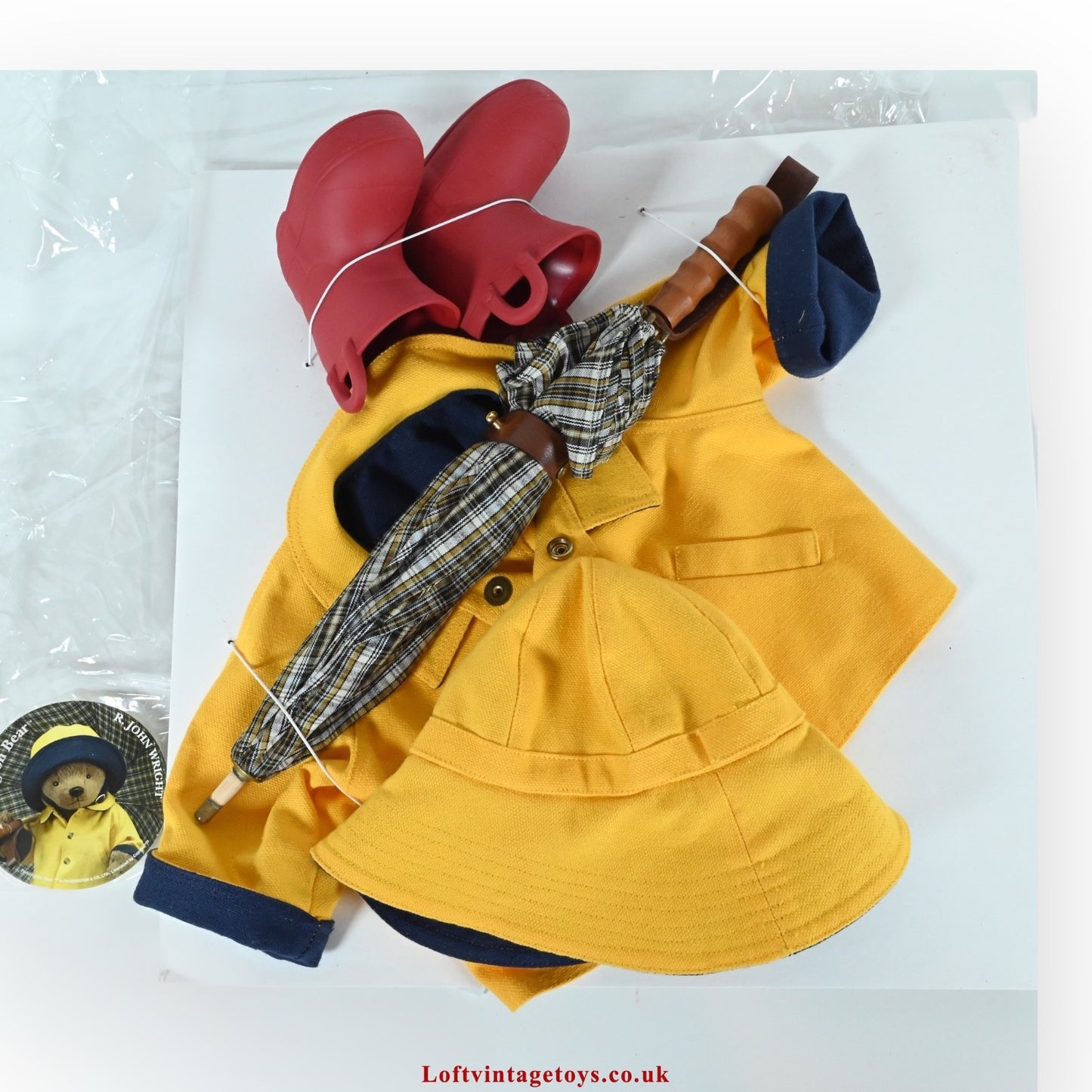 R John Wright Rainy Day Paddington, Ltd Edition of 1000