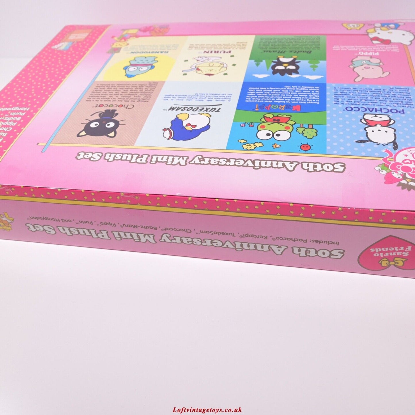 Hello Kitty 50. Jubiläum, 8-teiliges Mini-Plüschset – Neu und versiegelt
