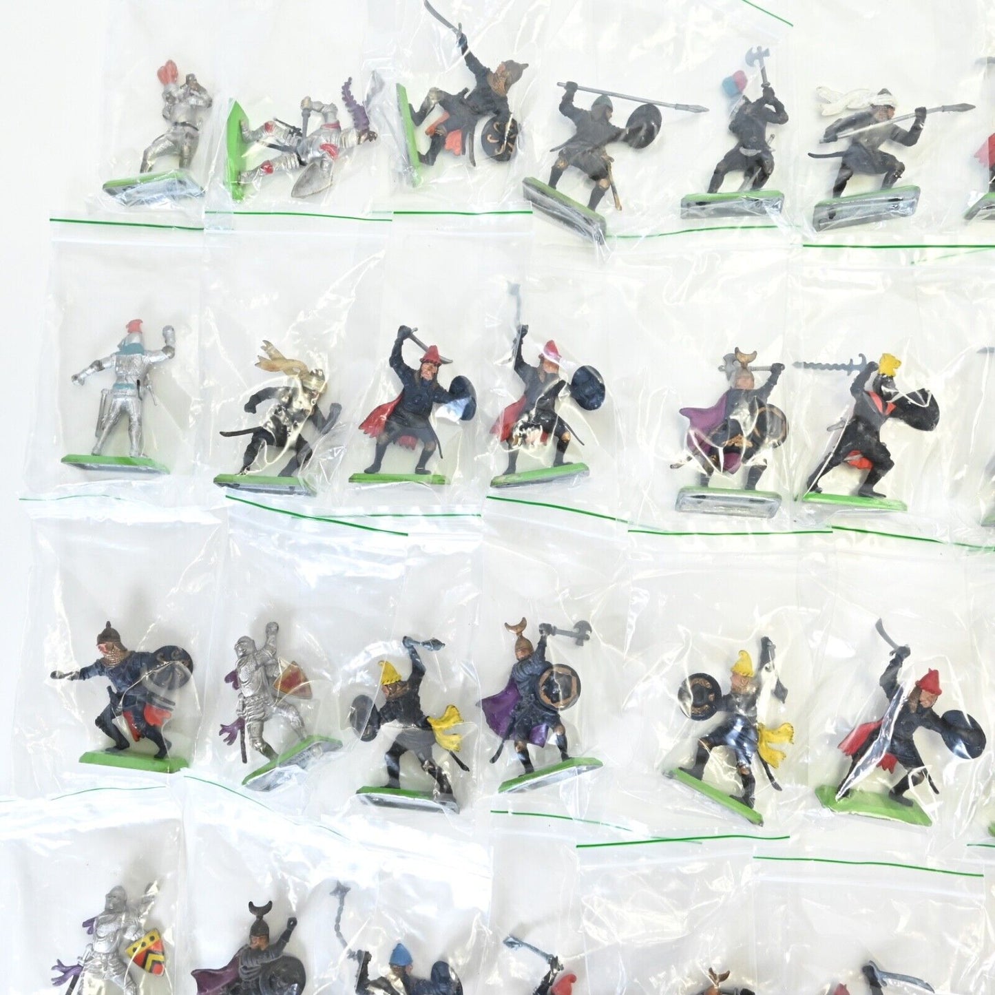 Britains Deetail Figures in Individual Bags * 66