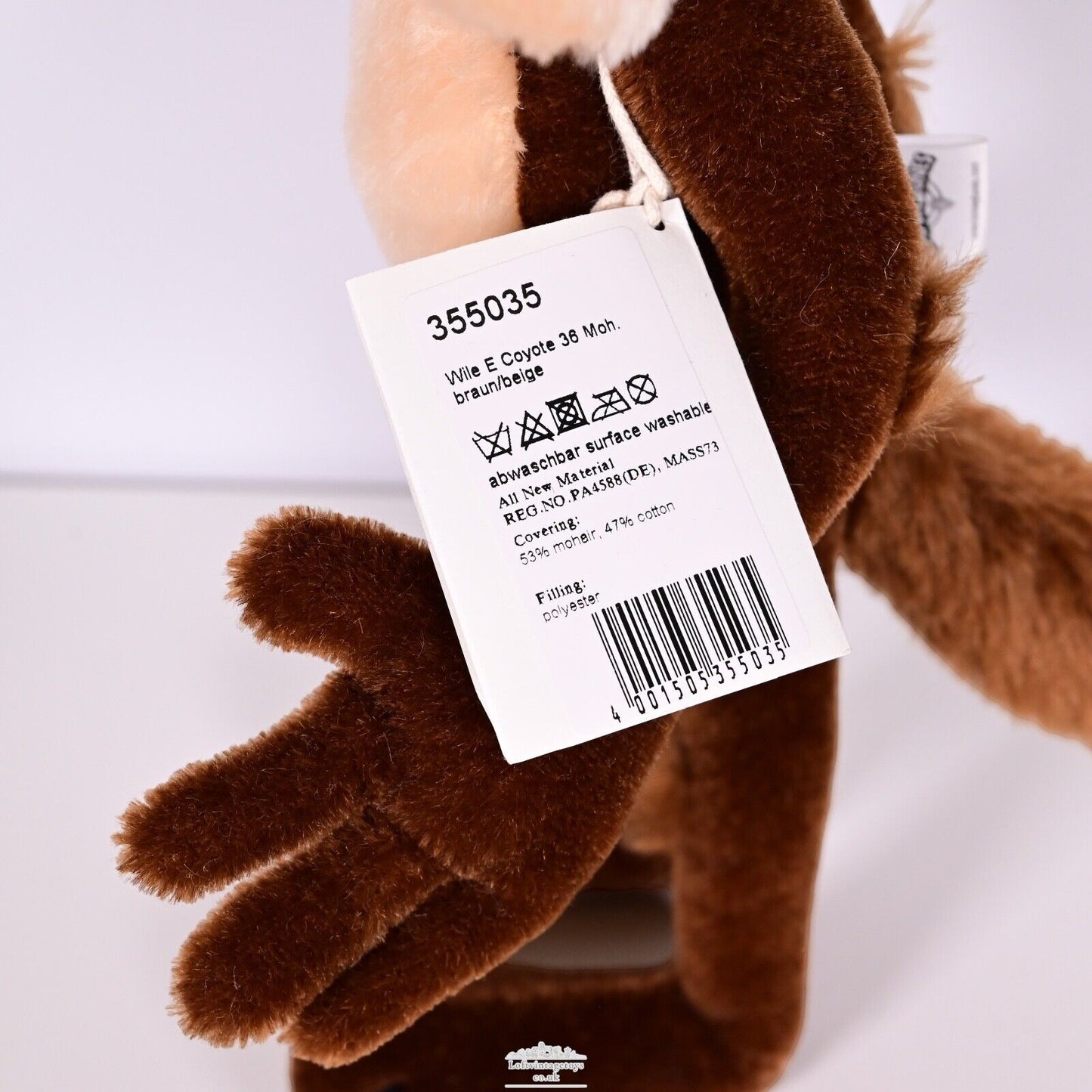 Steiff Wile E Coyote from Looney Tunes - LTD ED of 1,500 / 355035