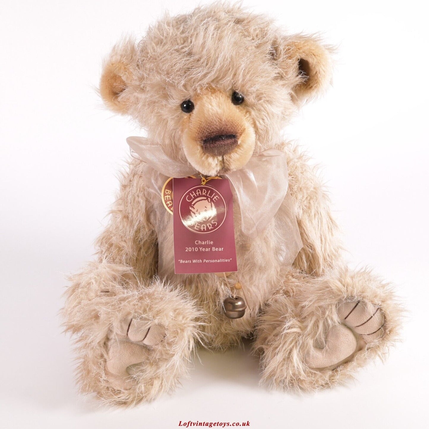 Charlie Bears 2010 Year Bear 'Hug Number 2'