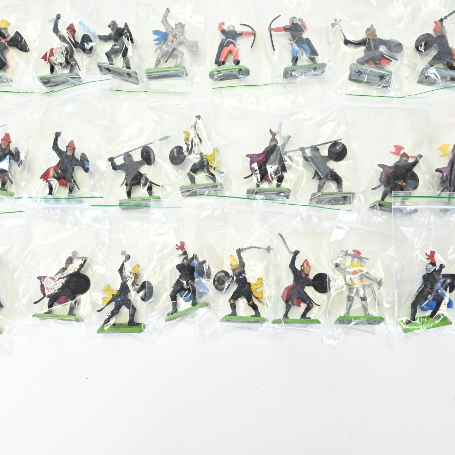 Britains Deetail Figures in Individual Bags * 66