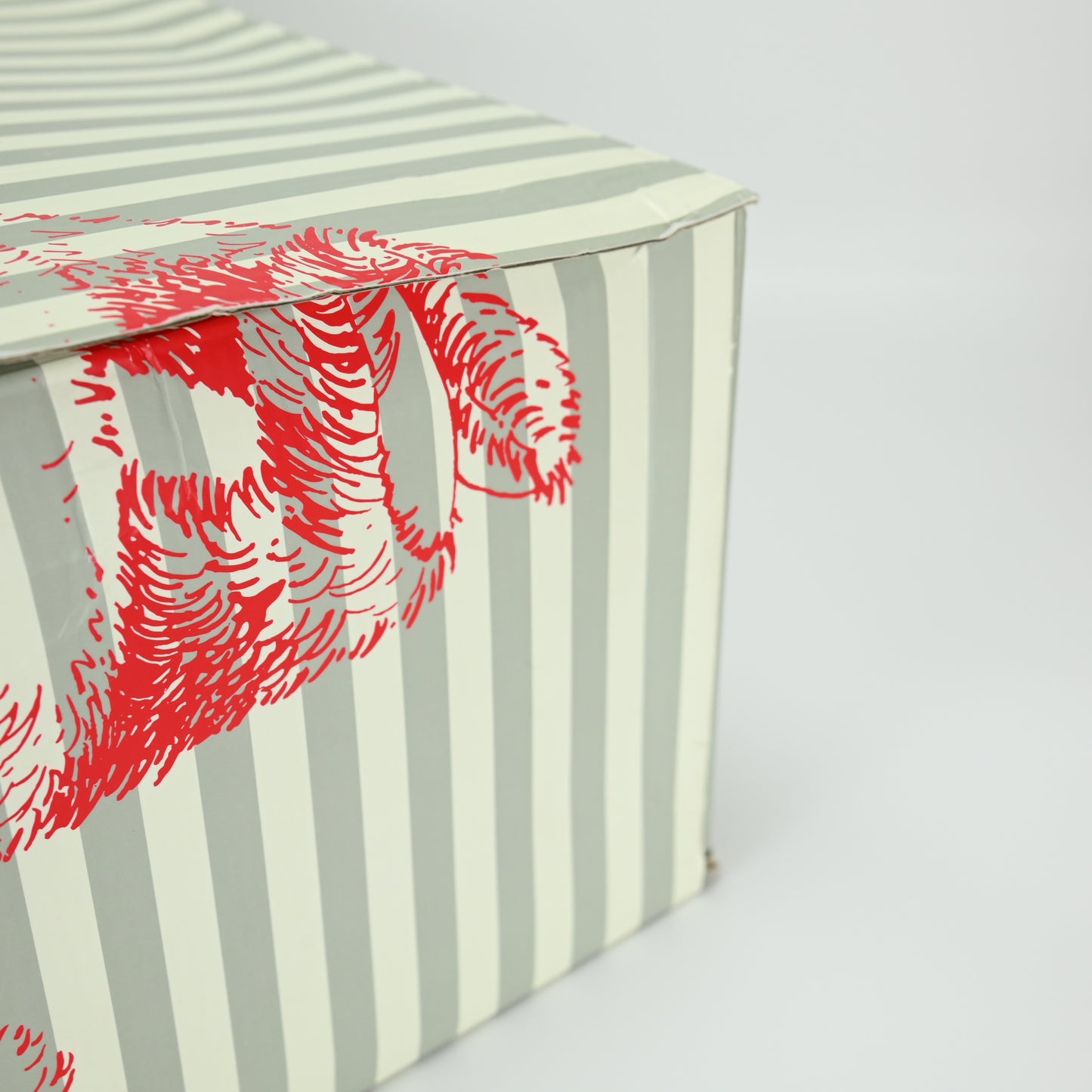Steiff Limited Edition Lesley Anne Ivory's Agneatha Cat