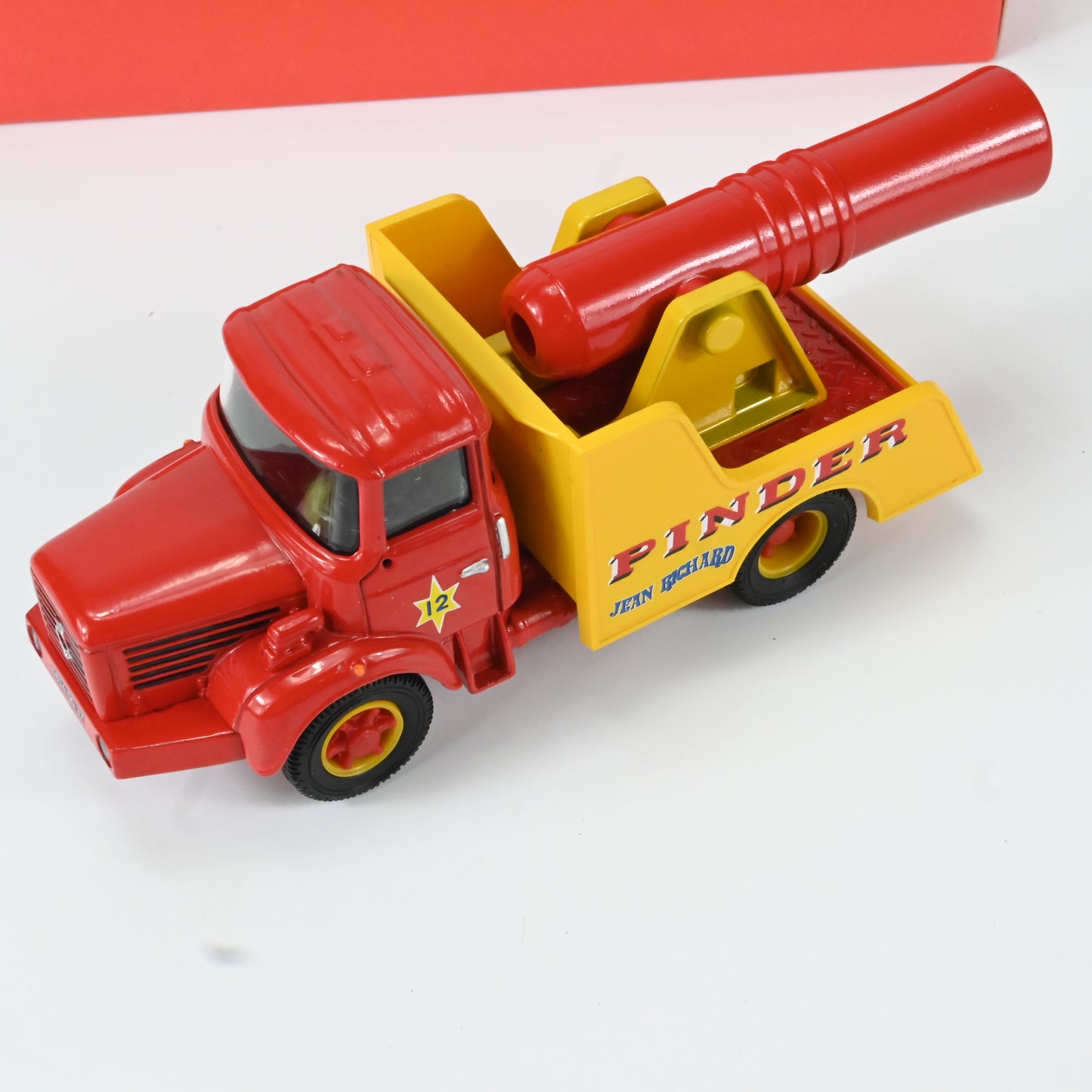 Corgi 70201 Berliet Glr8 Femme Canon - Pinder Circus