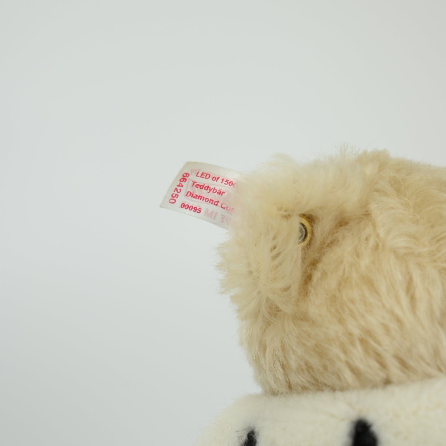 Steiff Diamond Coronation Teddybär – 664250 mit Box