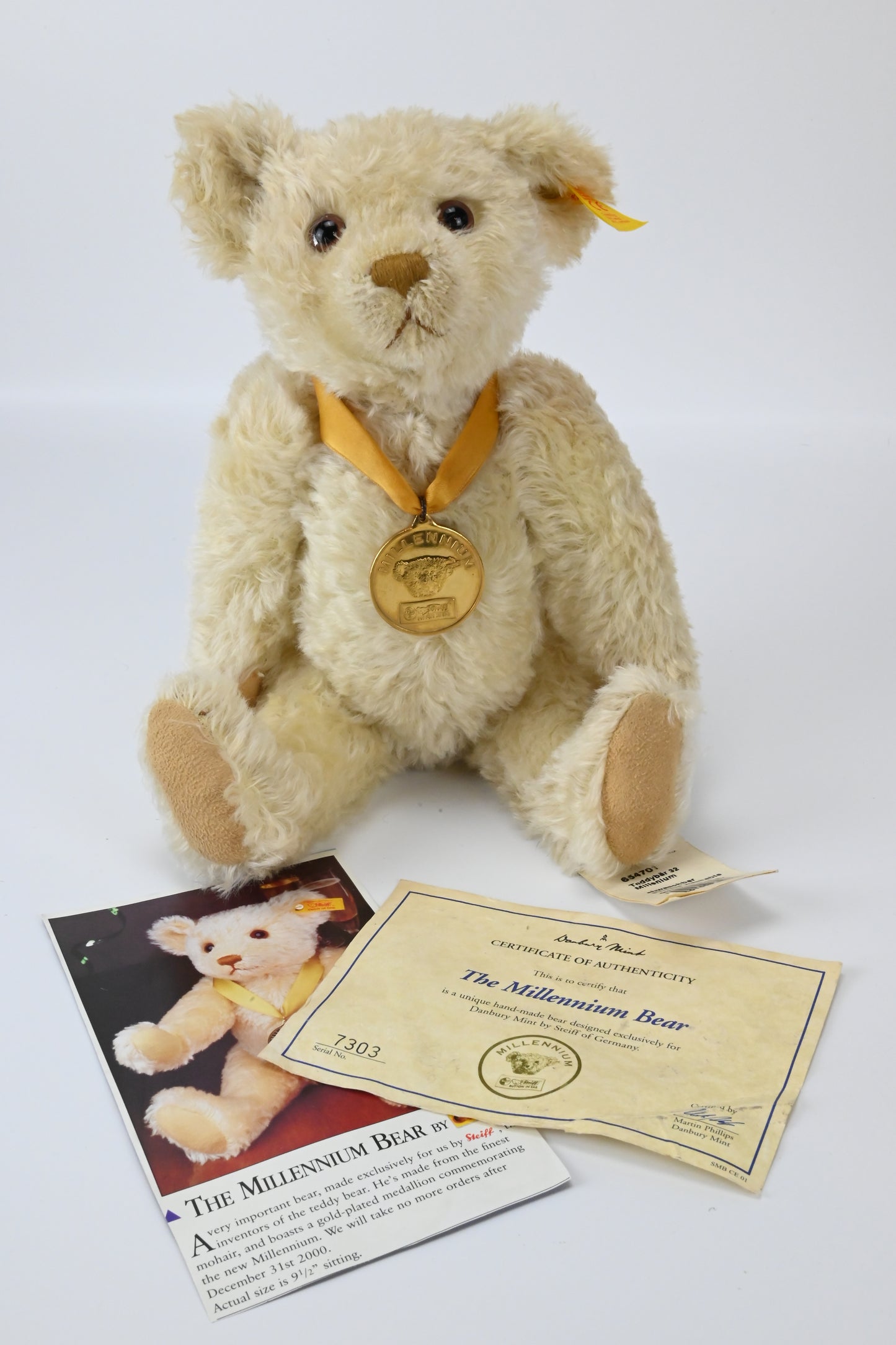 Steiff The Millennium Mohair Teddy Bear No. 654701 with Danbury Mint Medal