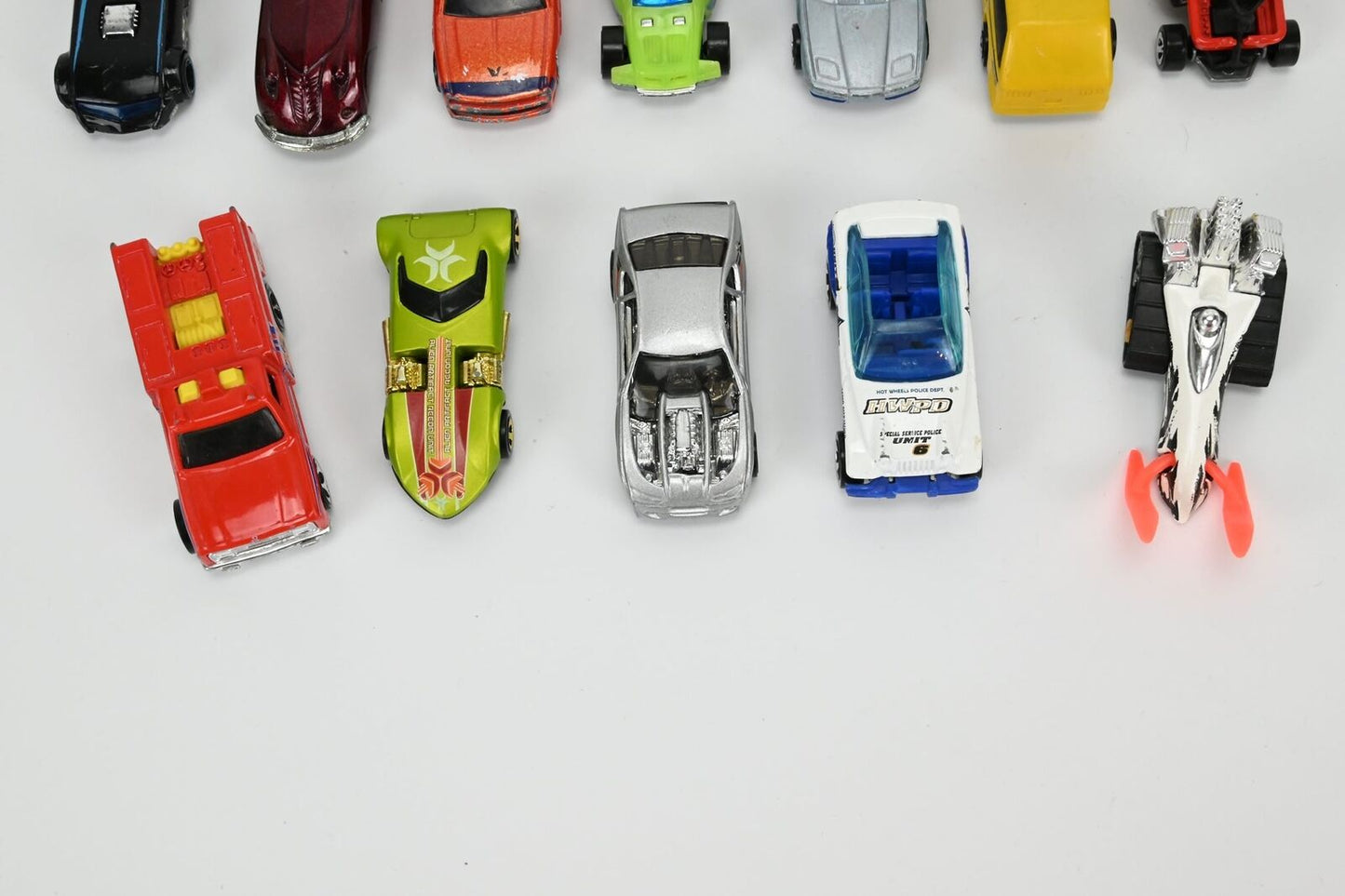 Sammlung von 25 Hot Wheels-Fahrzeugen