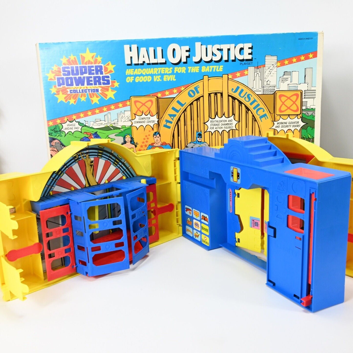 Kenner Super Powers 1984 Hall Of Justice Playset