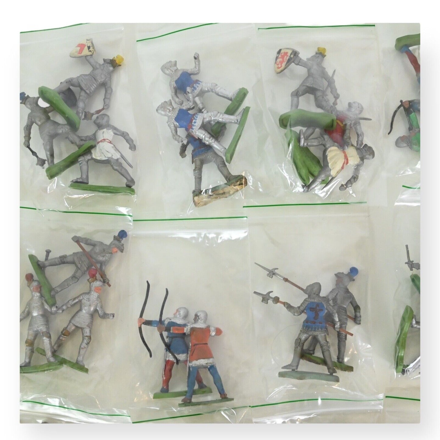40 Britains Soldiers with Plastic Bases