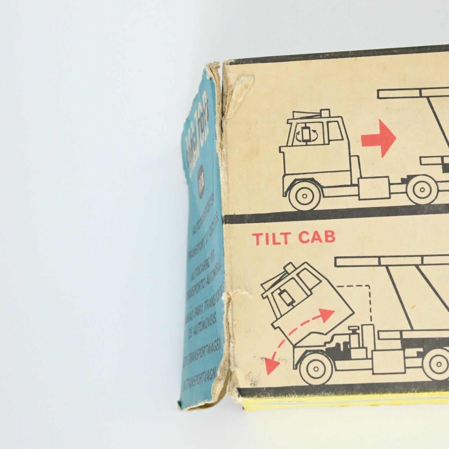 Corgi 1138 Car Transporter With Ford Tilt Cab