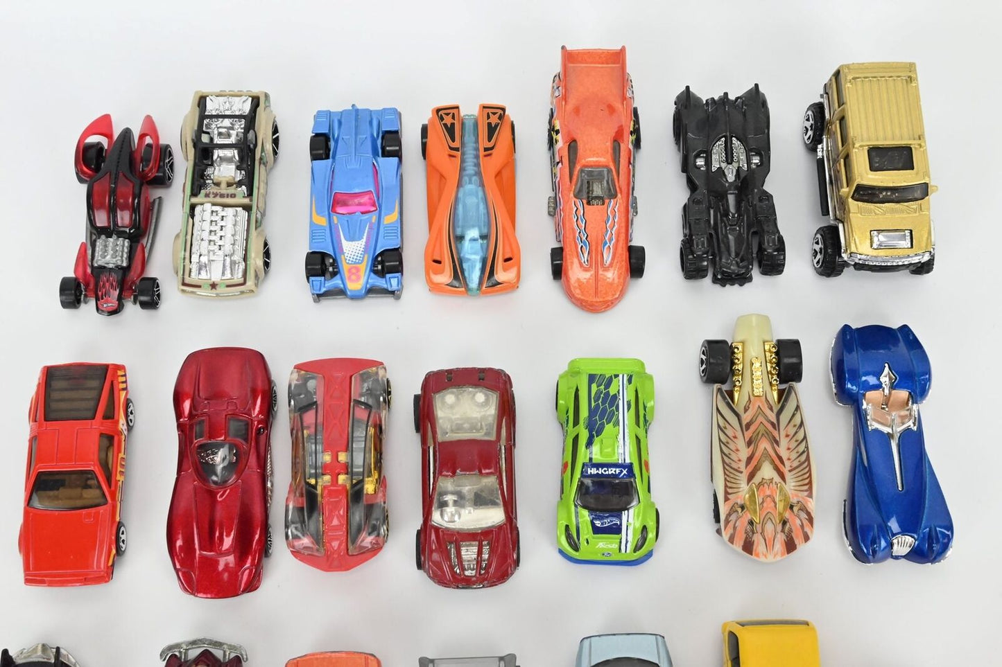 Sammlung von 25 Hot Wheels-Fahrzeugen