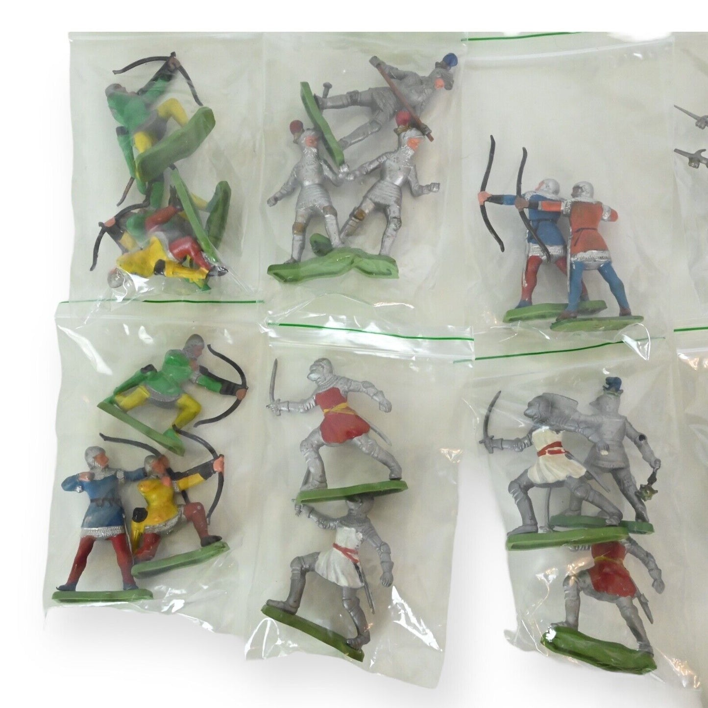 40 Britains Soldiers with Plastic Bases