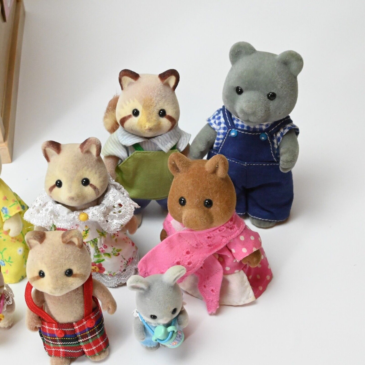 Sylvanian Families Village Store - TOMY in Original Box