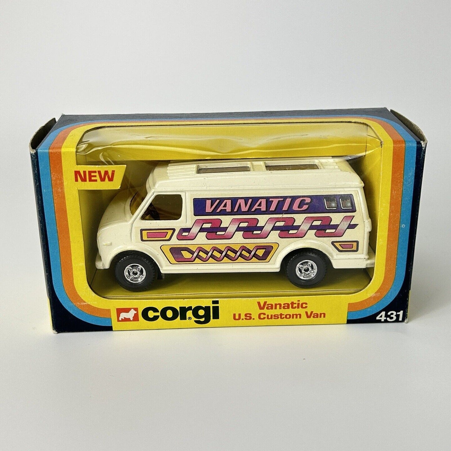 Corgi 431 Vanatic U.S Custom Van in Original Box