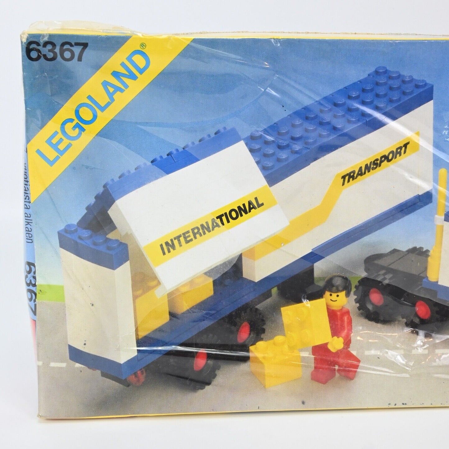 Lego Semi Truck - 6367 - from 1984 RARE New & Sealed