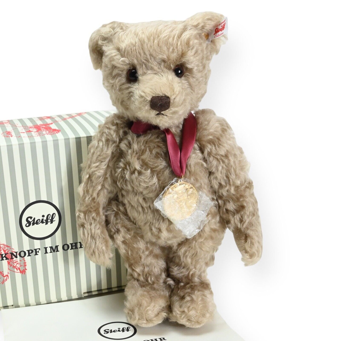 Steiff Bear Of The Year 2020 Limited Edition - 690952