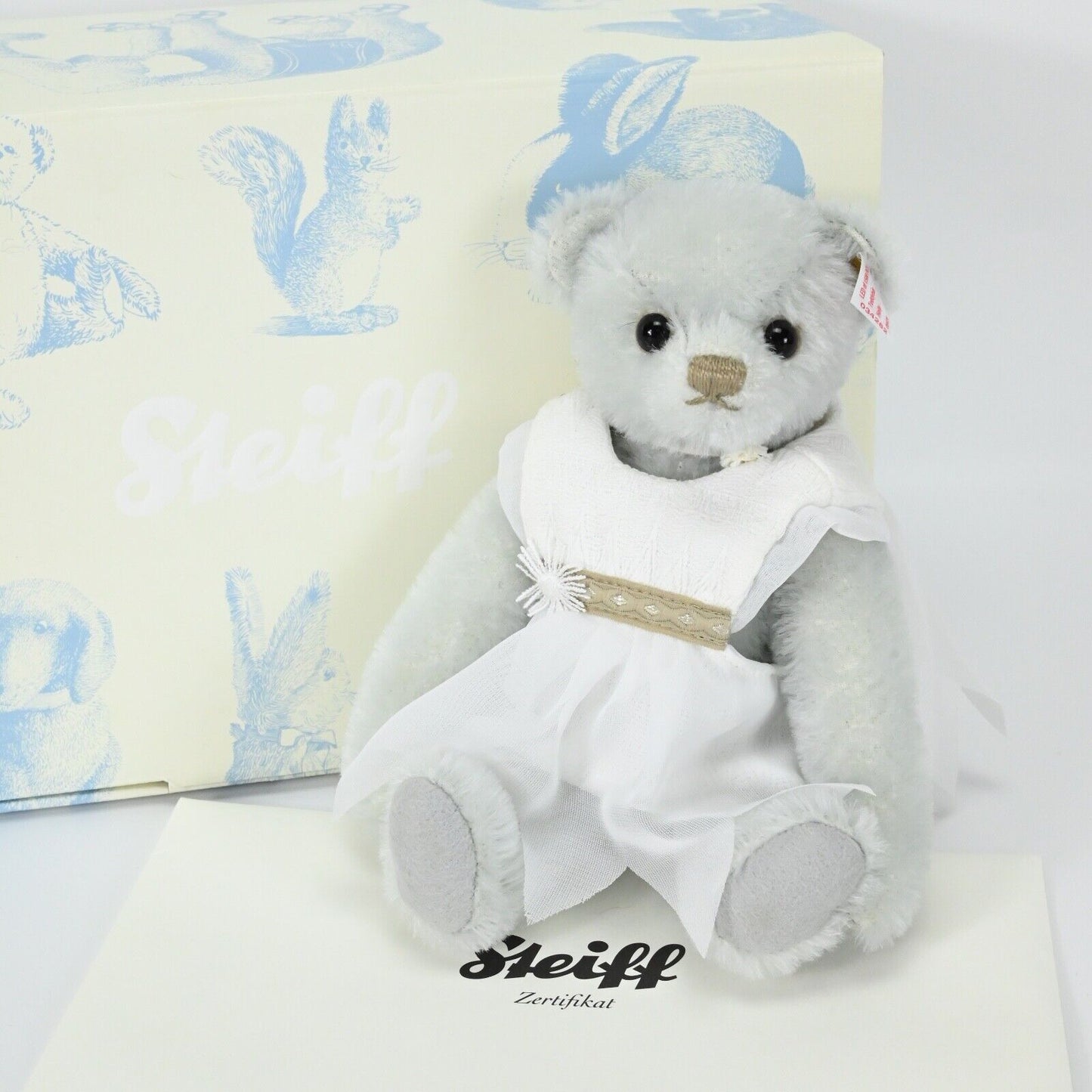 Steiff Holly Teddy Bear - Limited Edition 034282