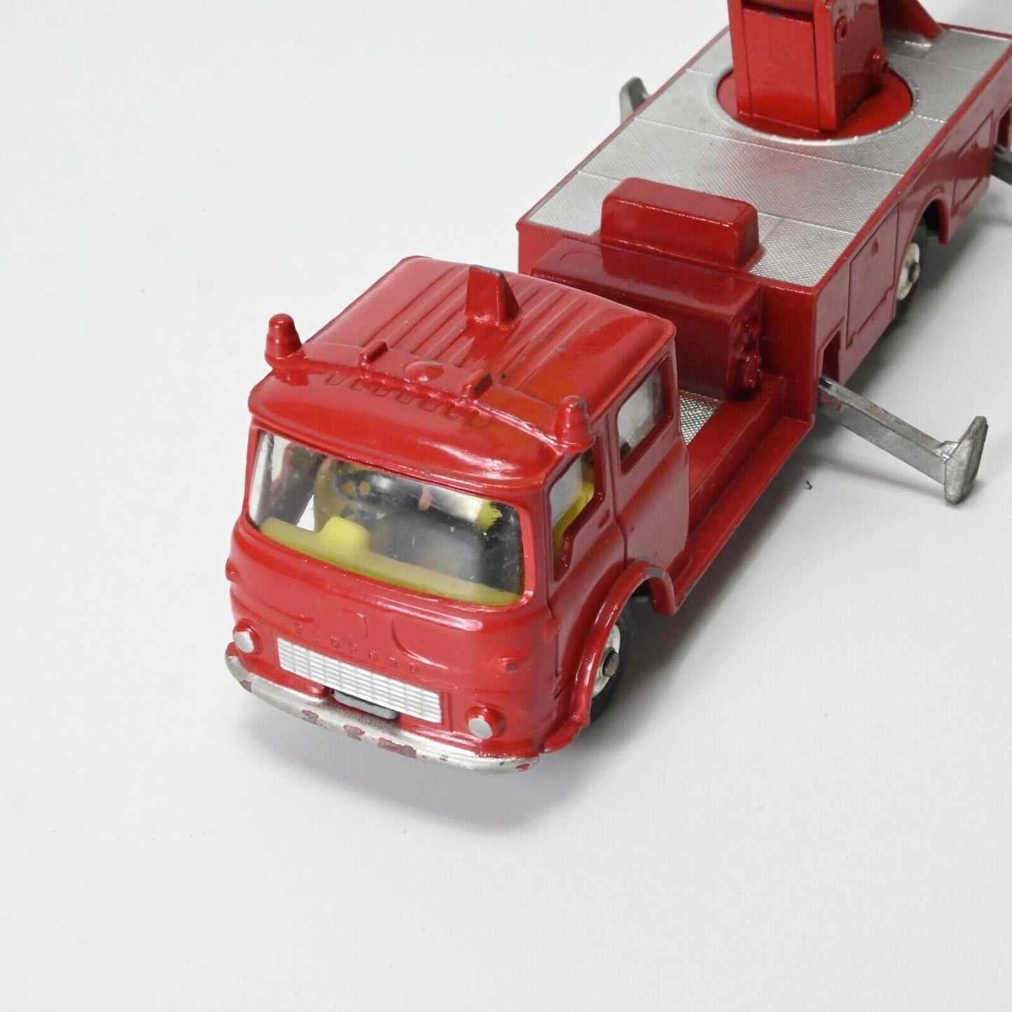 Corgi 1127 Simon Snorkel Fire Engine With Original Box & Instructions