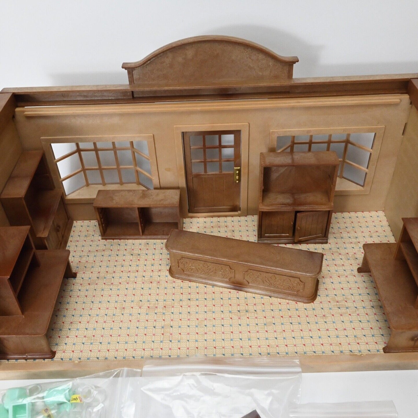 Sylvanian Families Village Store - TOMY in Original Box