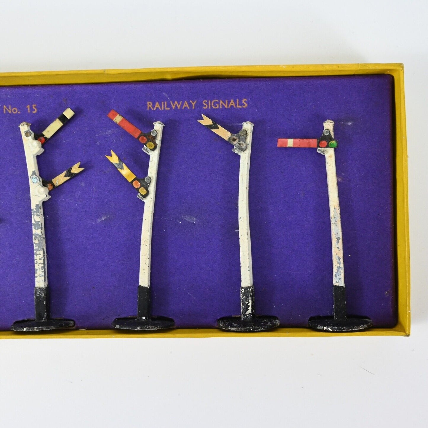 Dinky No.15 Railway Signals Set