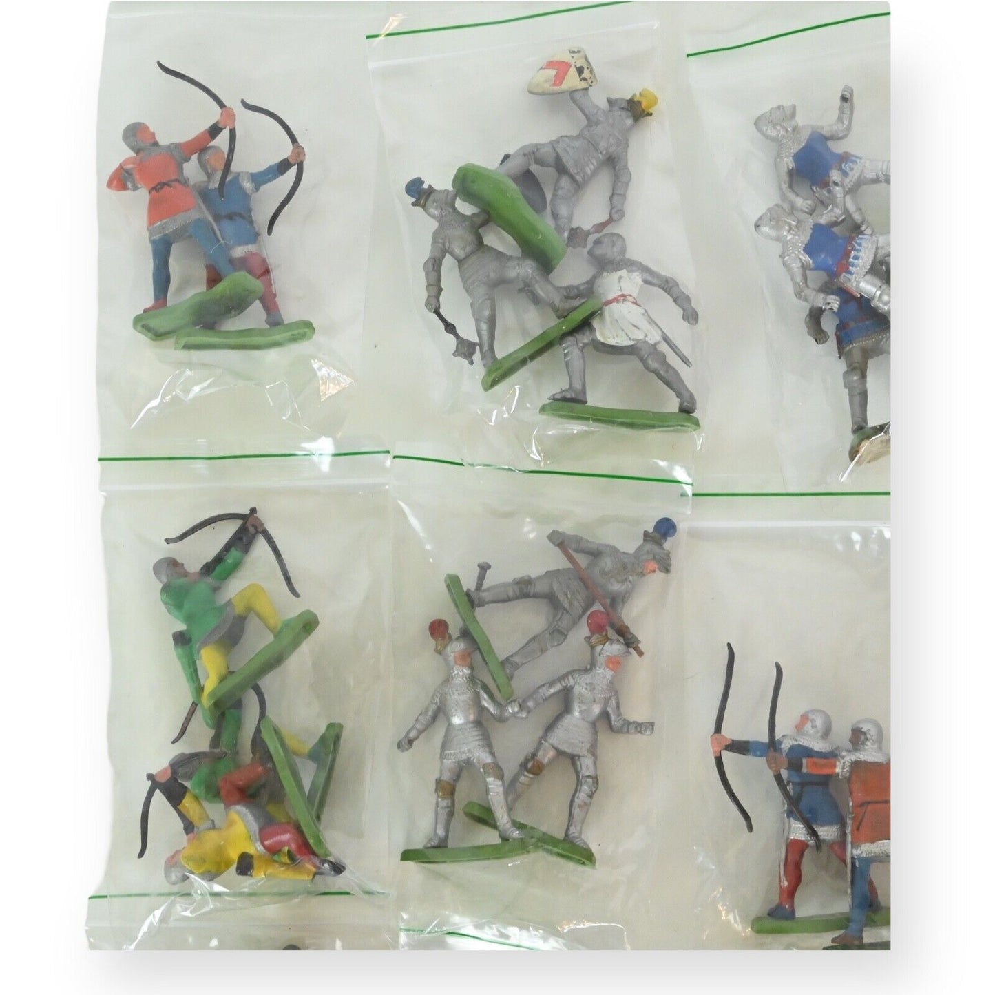 40 Britains Soldiers with Plastic Bases