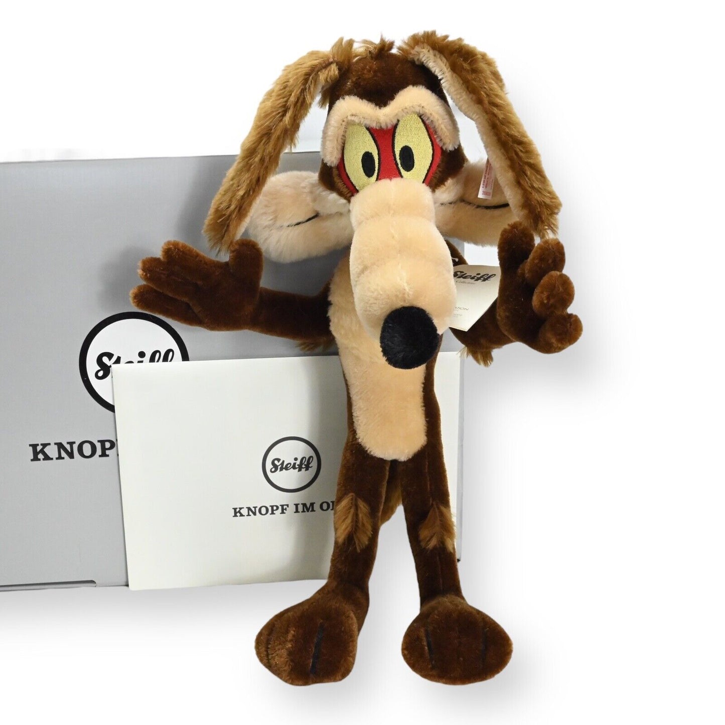 Steiff Wile E Coyote from Looney Tunes - LTD ED 355035