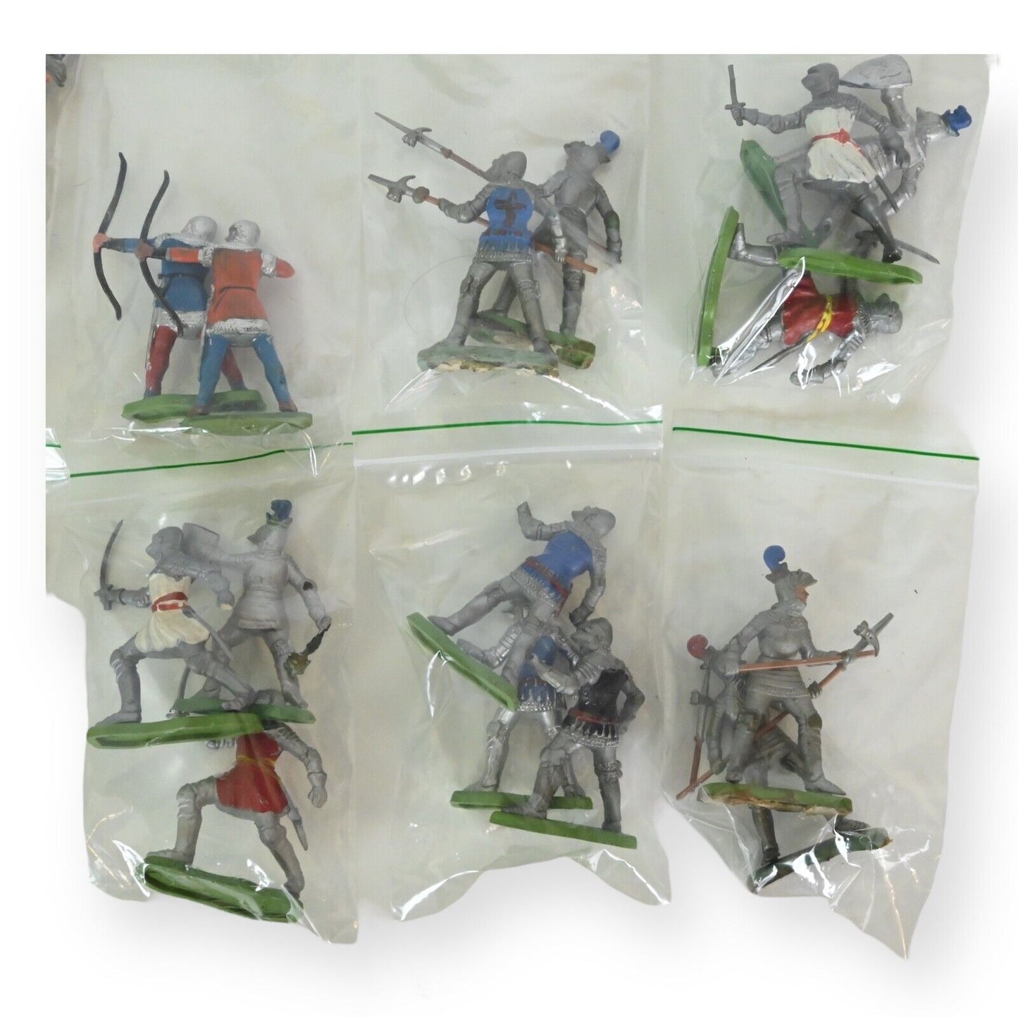 40 Britains Soldiers with Plastic Bases