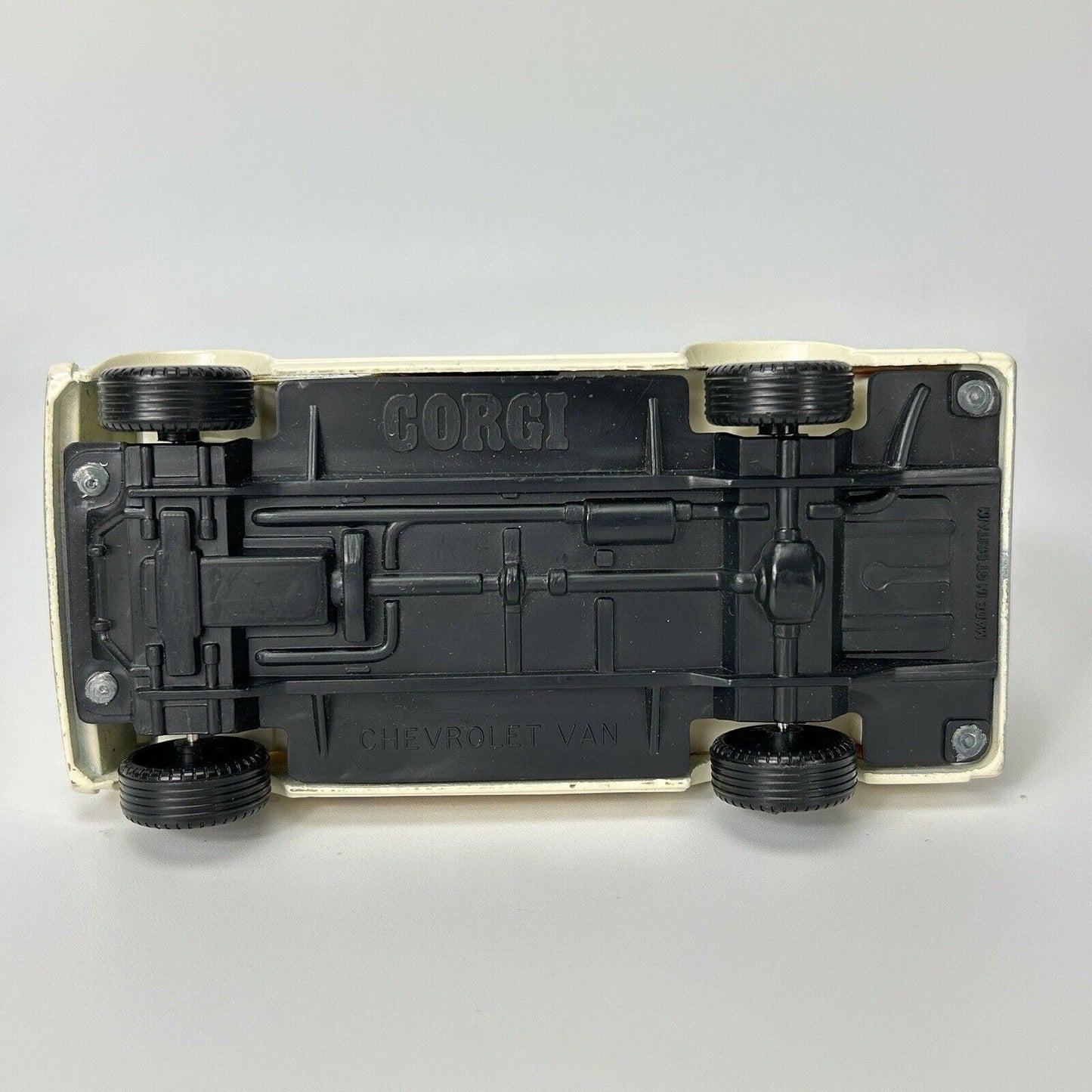 Corgi 431 Vanatic U.S Custom Van in Original Box