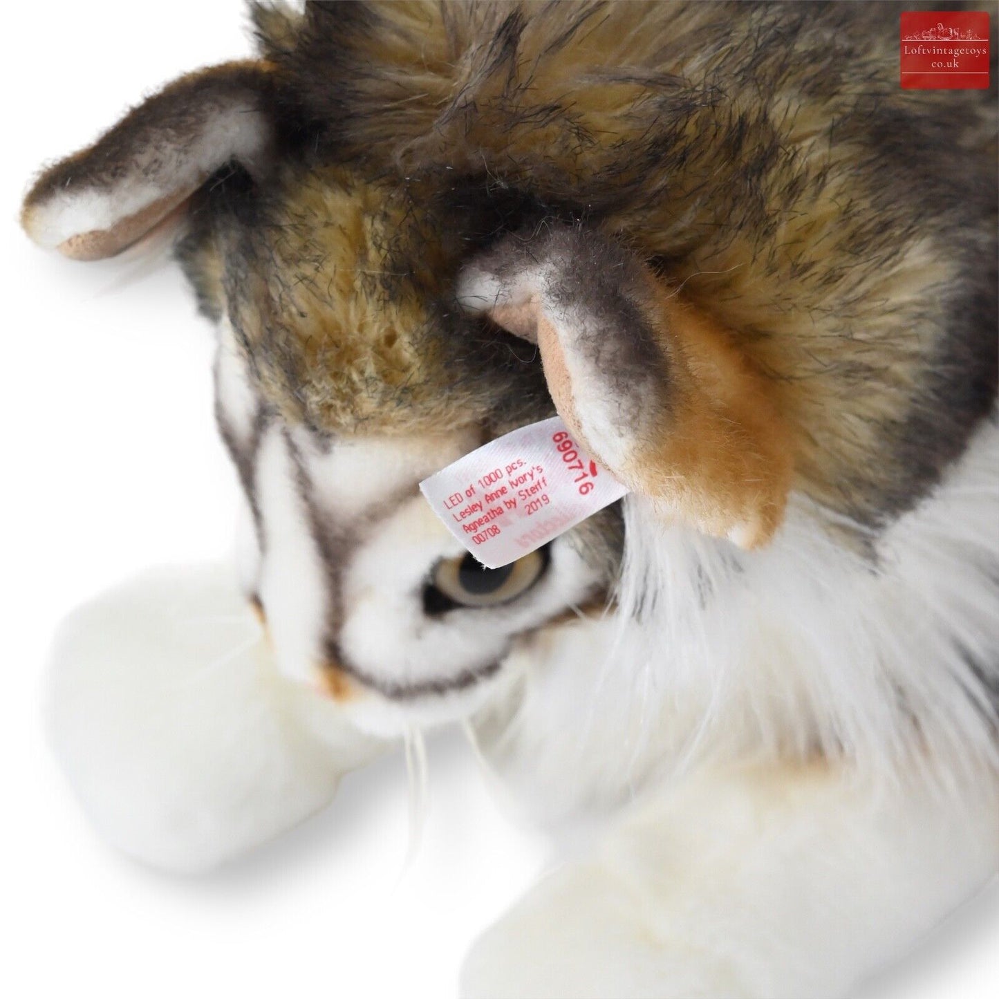 Steiff Limited Edition Lesley Anne Ivory's Agneatha Cat - 690716