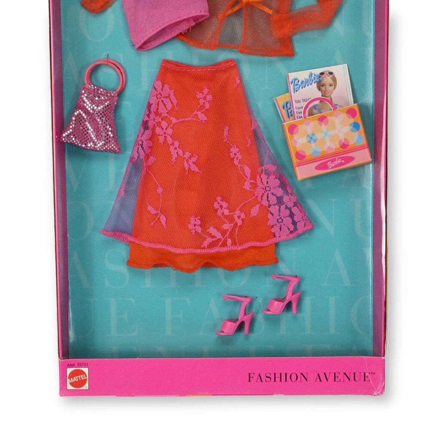 Mattel Barbie Fashion Avenue Clothes #25701 - New