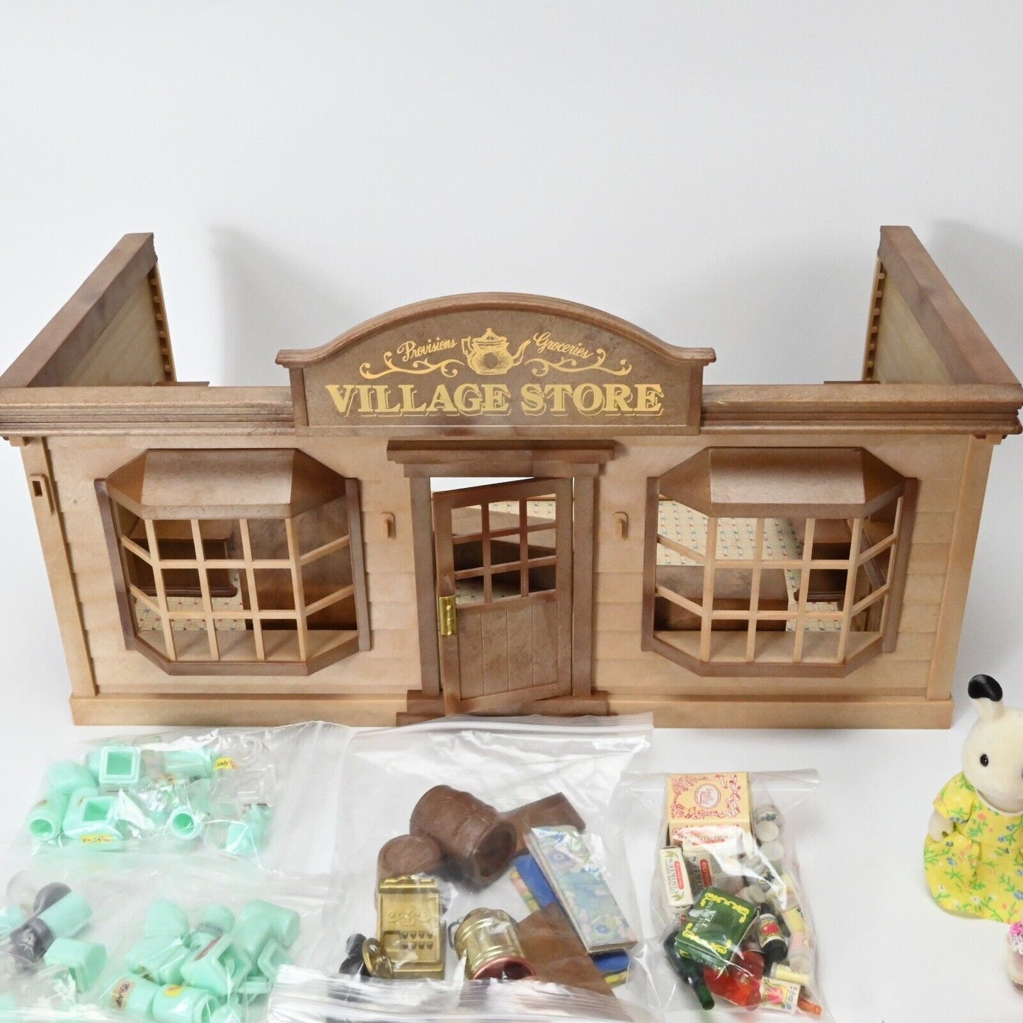 Sylvanian Families Village Store - TOMY in Original Box