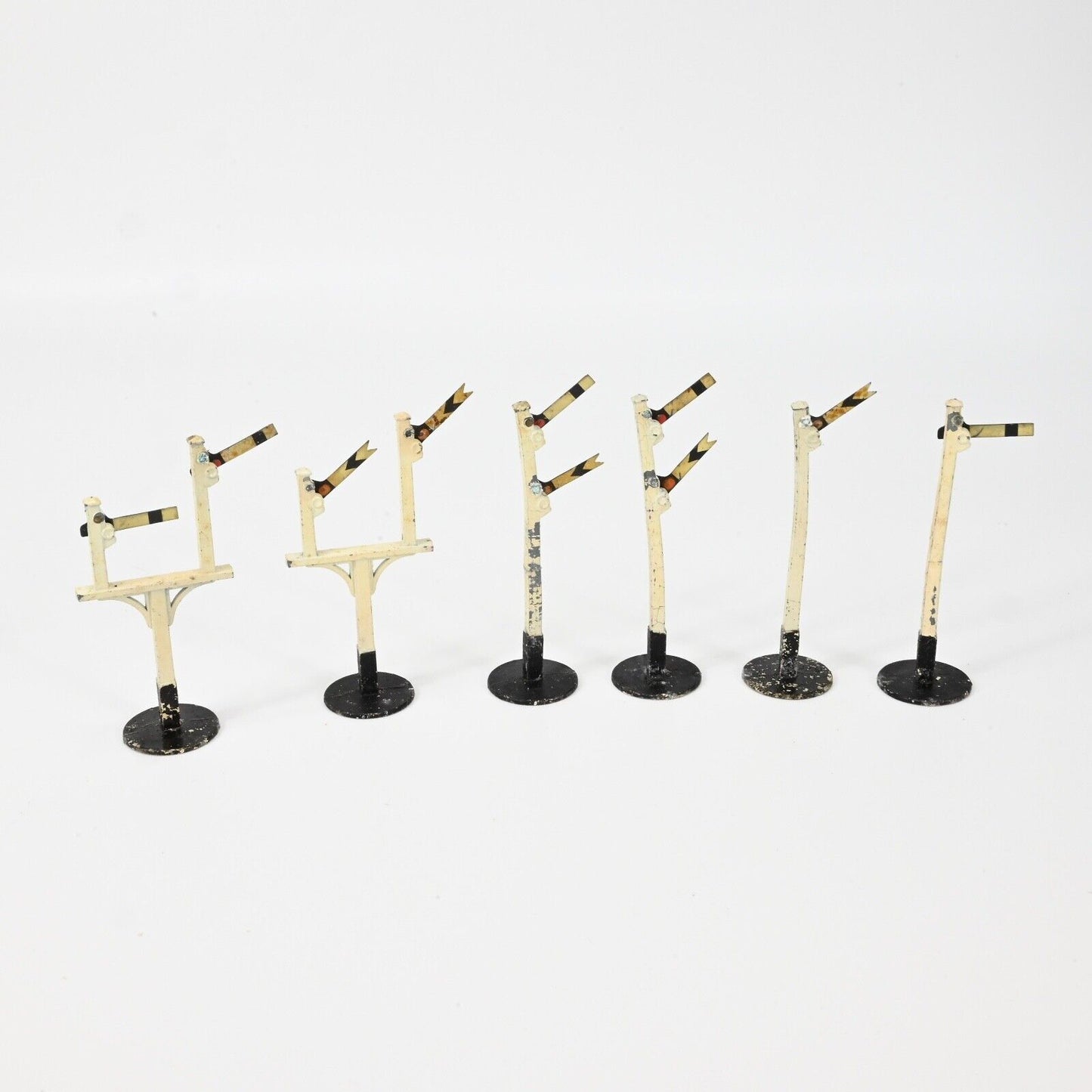 Dinky No.15 Railway Signals Set