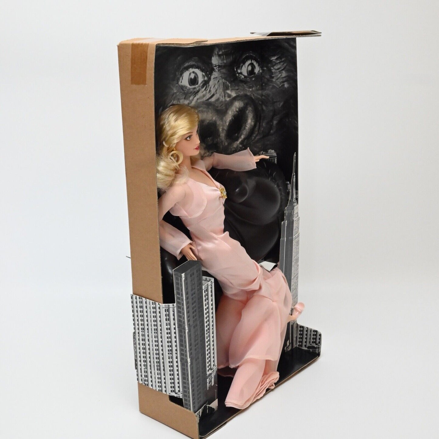 Mattel Barbie Starring in King Kong #56737 / New condition