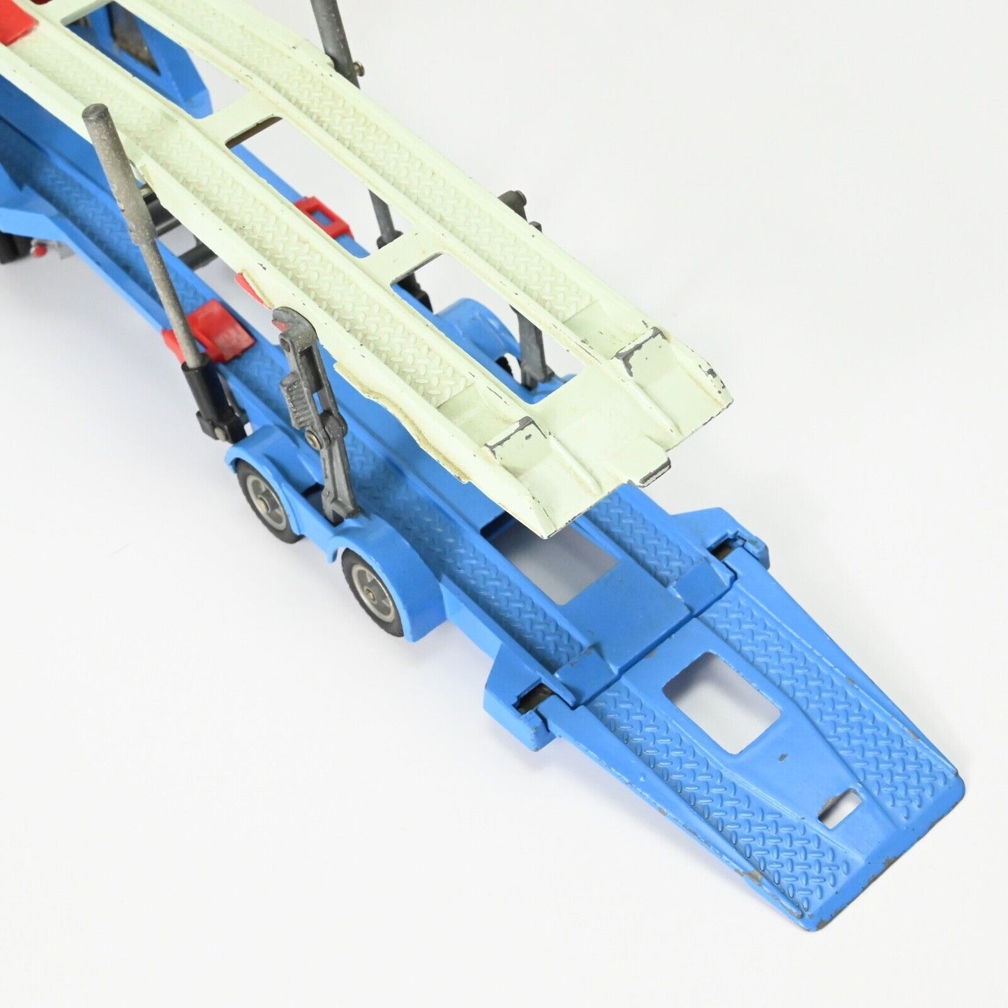Corgi 1138 Car Transporter With Ford Tilt Cab