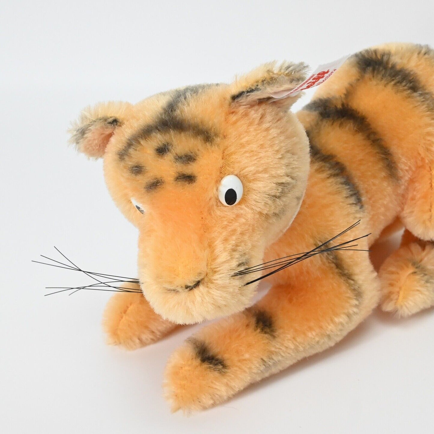 Steiff Winnie Puuh Tigger – 354977 mit Box