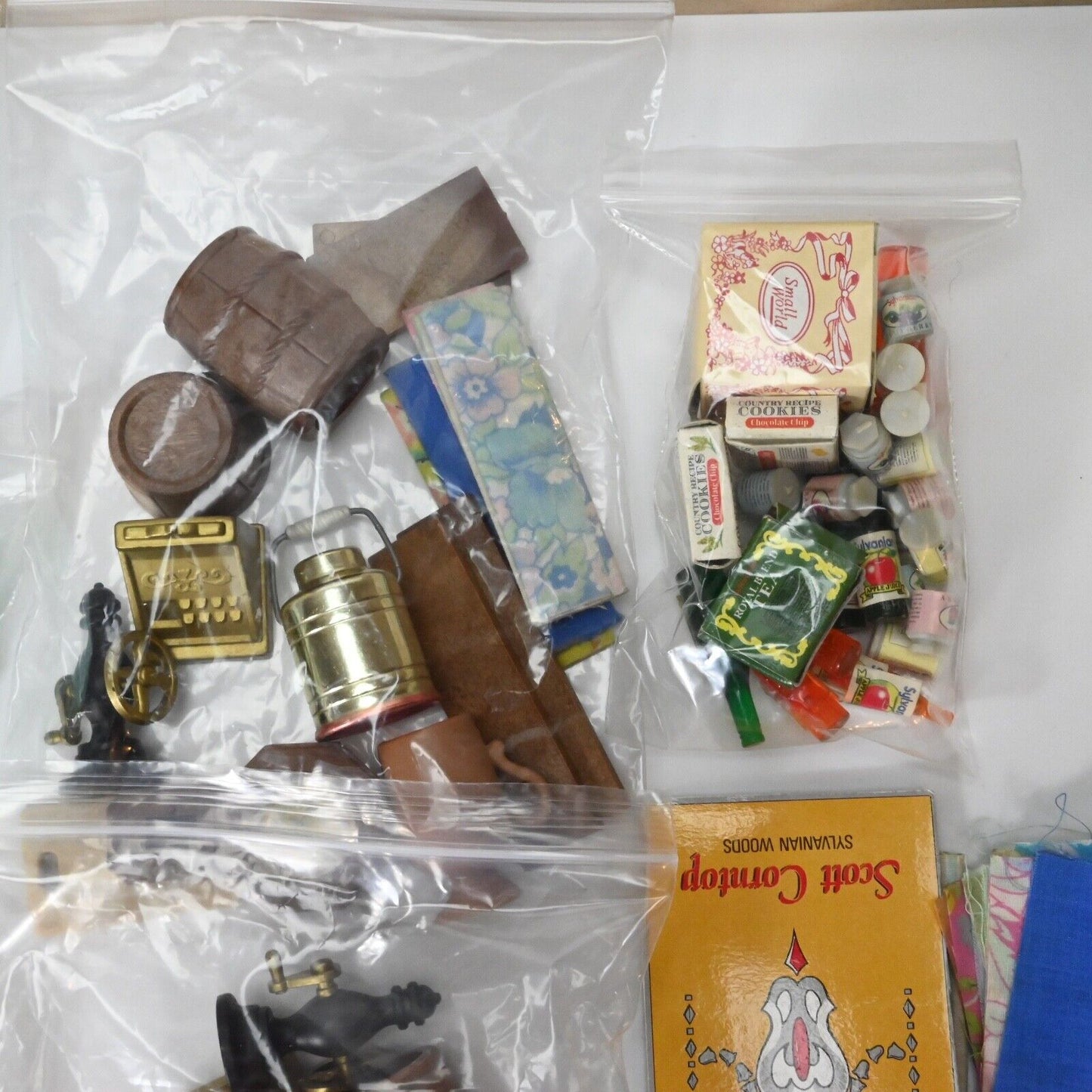 Sylvanian Families Village Store - TOMY in Original Box
