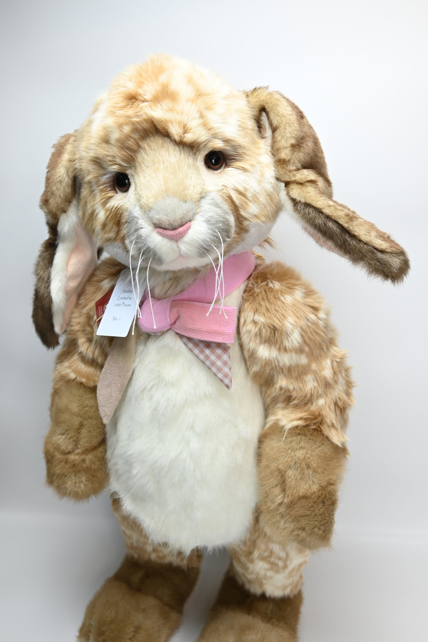 Charlie Bears Malibu Bunny - CB191882 Limited Edition No 1 of 1000