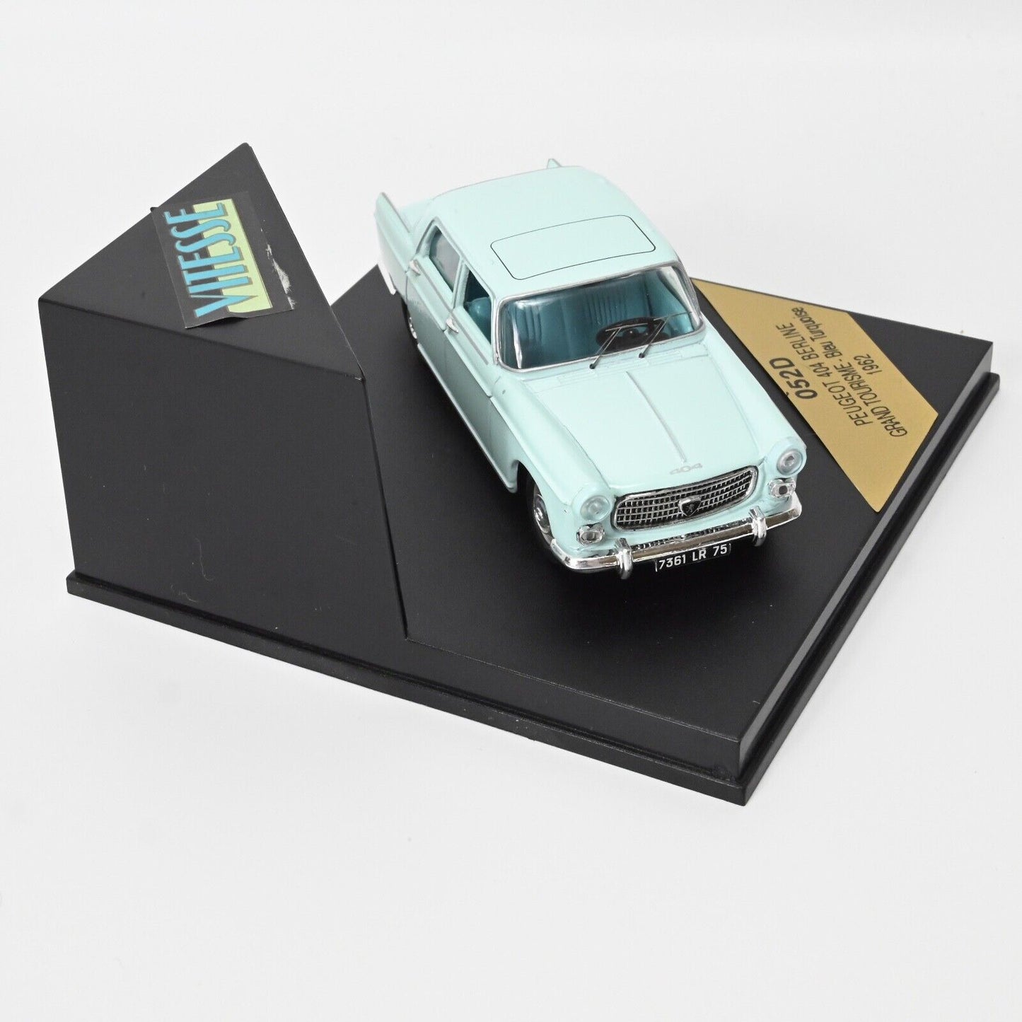 Vitesse 052D 1/43 Peugeot 404 Berline Grand Tourisme 1962
